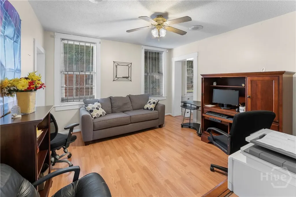 902 W 36th Street Savannah GA 31415