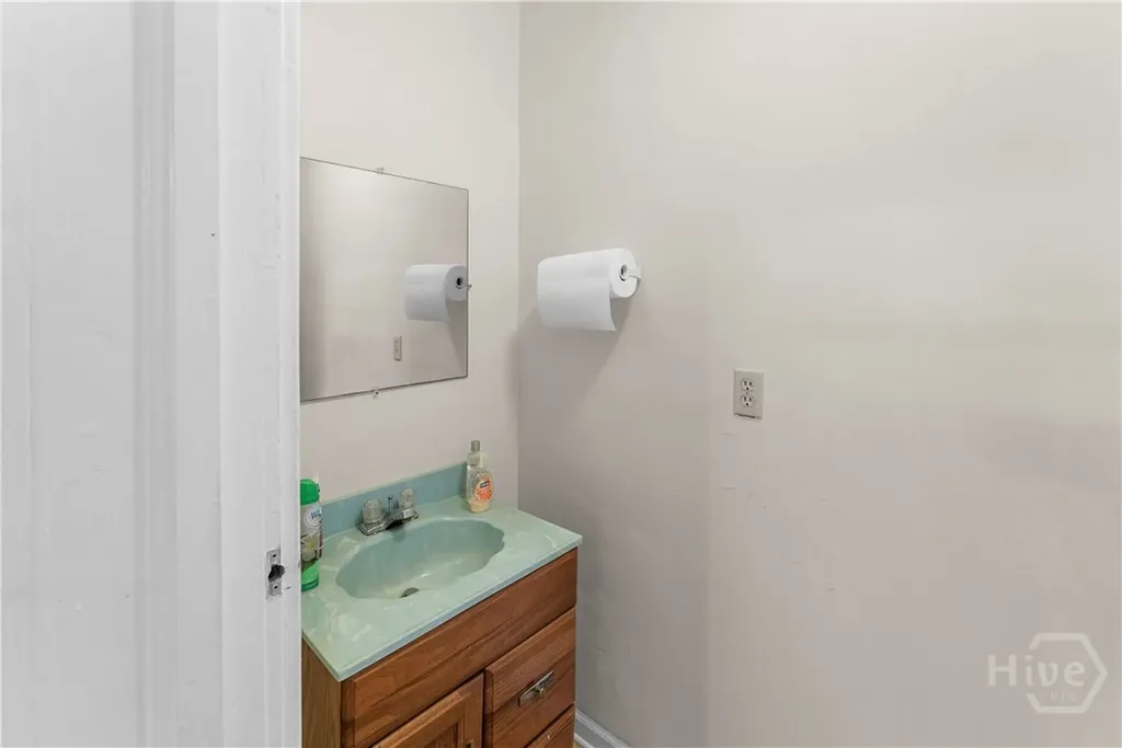 902 W 36th Street Savannah GA 31415