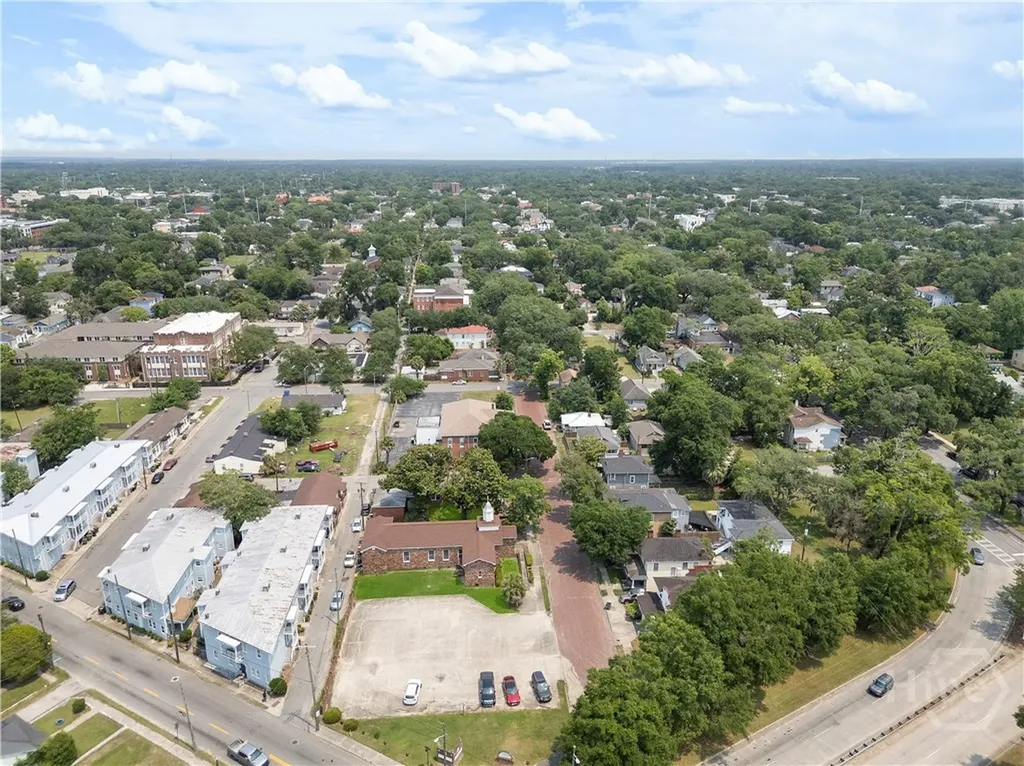 902 W 36th Street Savannah GA 31415