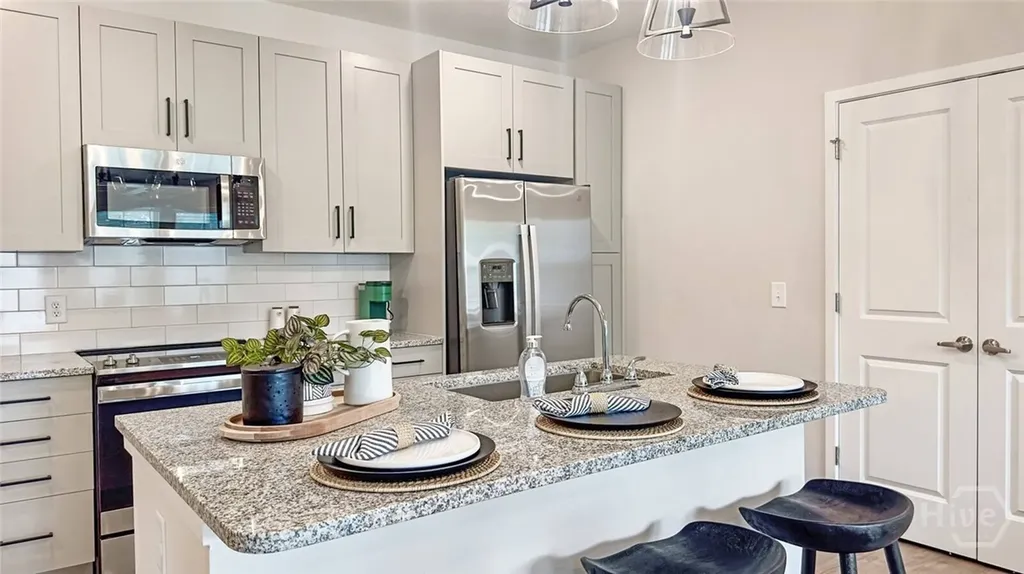 5670 Ogeechee Road Savannah GA 31405