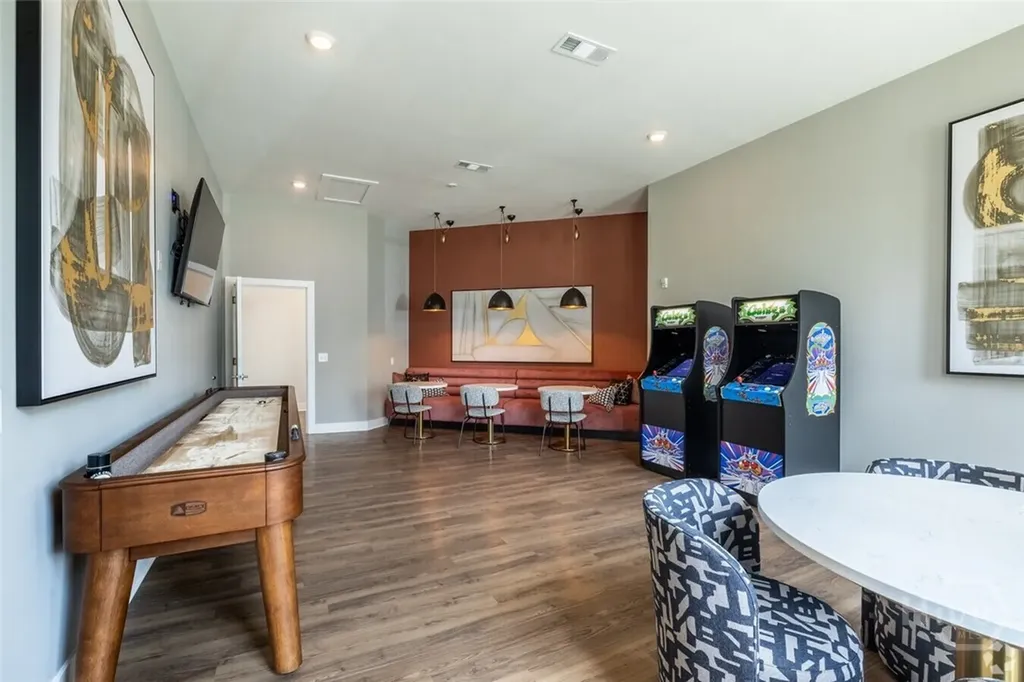 5670 Ogeechee Road Savannah GA 31405