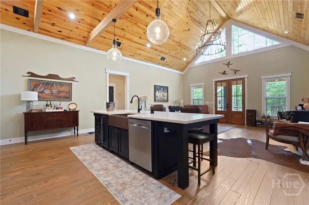 39 Bird Dog Lane Midway GA 31320
