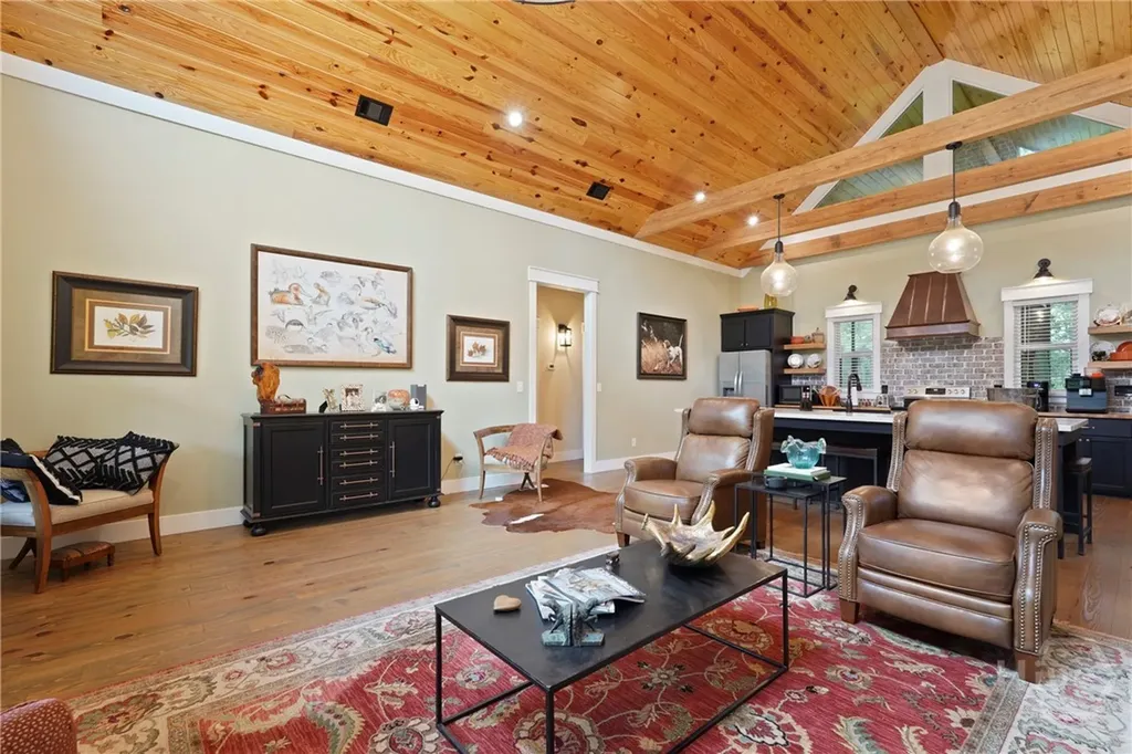39 Bird Dog Lane Midway GA 31320