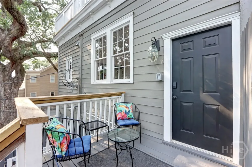 123 W Park Avenue Savannah GA 31401