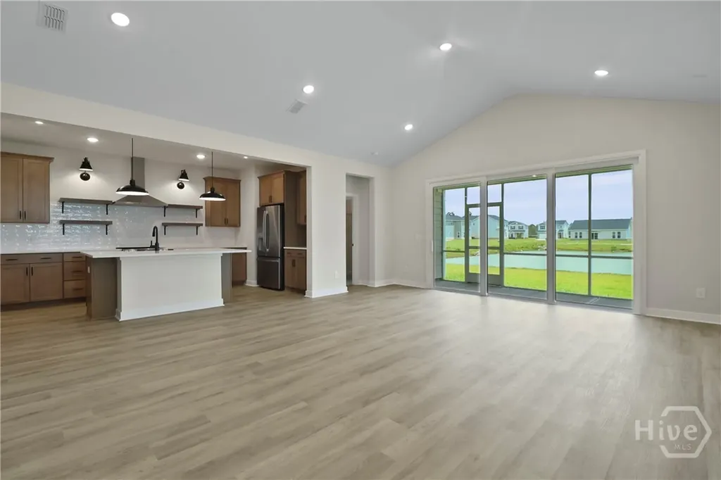 113 Mage Street Savannah GA 31302