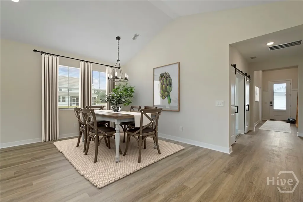 113 Mage Street Savannah GA 31302