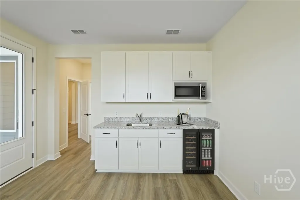 113 Mage Street Savannah GA 31302