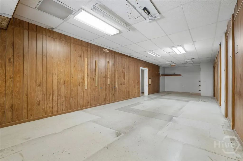 605 E 69th Street Savannah GA 31405