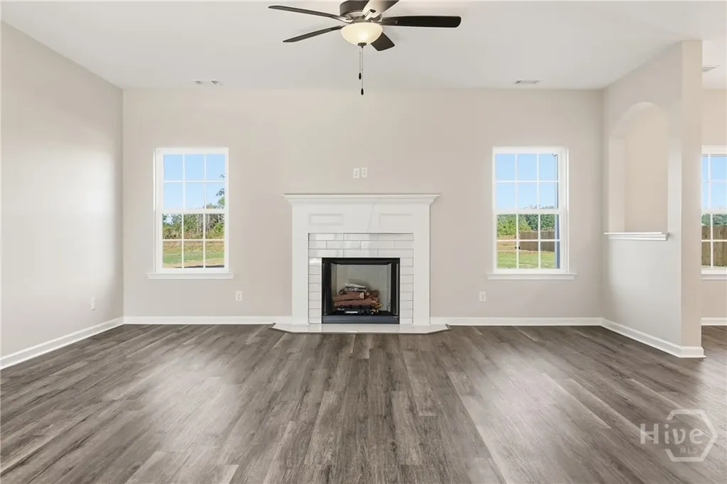 336 Deer Meadow Way SE Allenhurst GA 31301