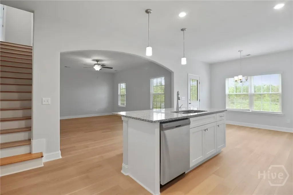 304 Coconut Drive Bloomingdale GA 31302