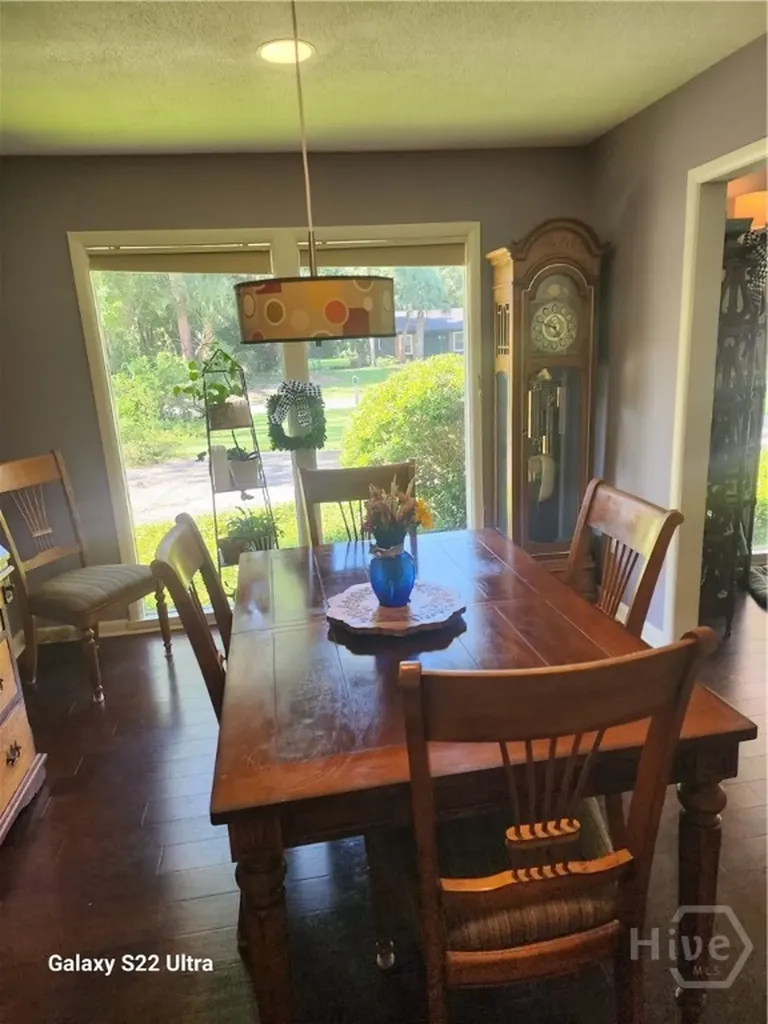 207 Devonshire Road Savannah GA 31410