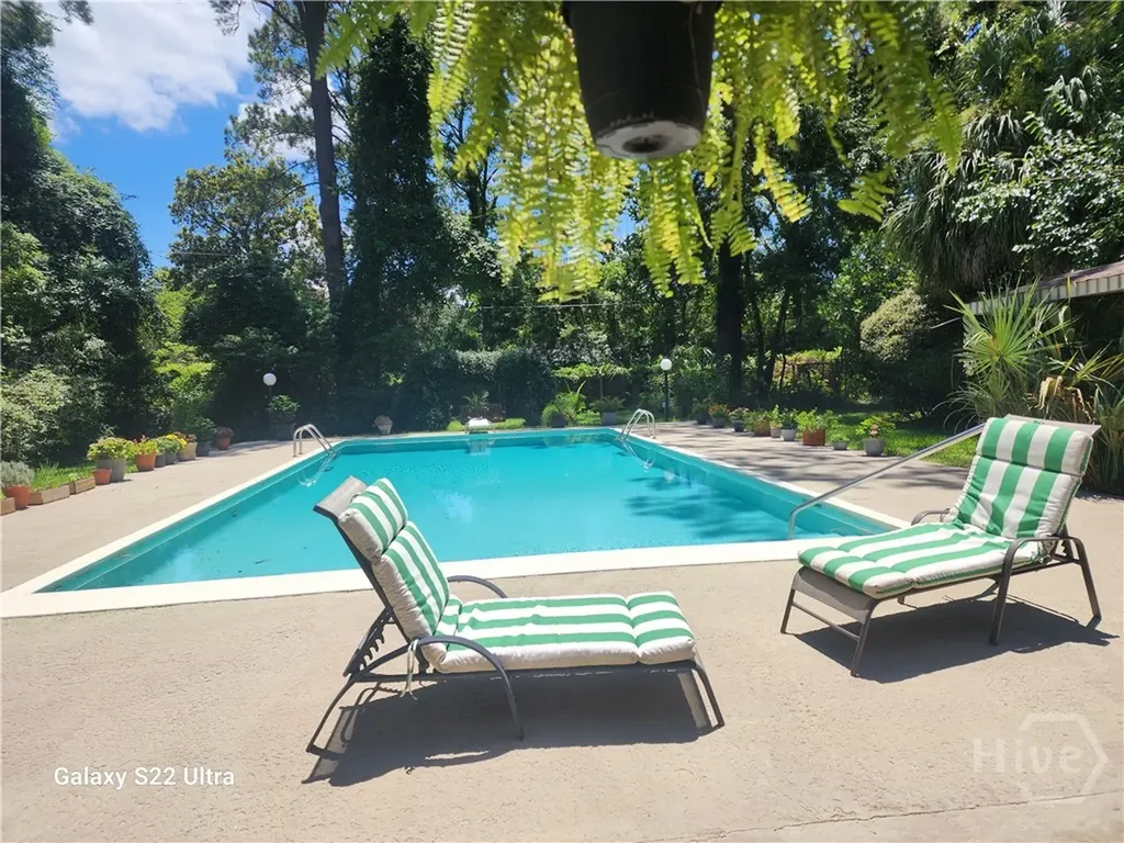 207 Devonshire Road Savannah GA 31410