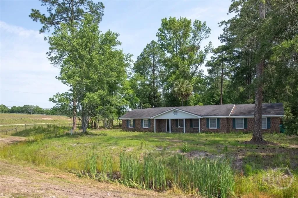 506 W Us 80 Highway Bloomingdale GA 31302