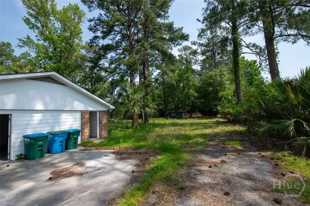 506 W Us 80 Highway Bloomingdale GA 31302