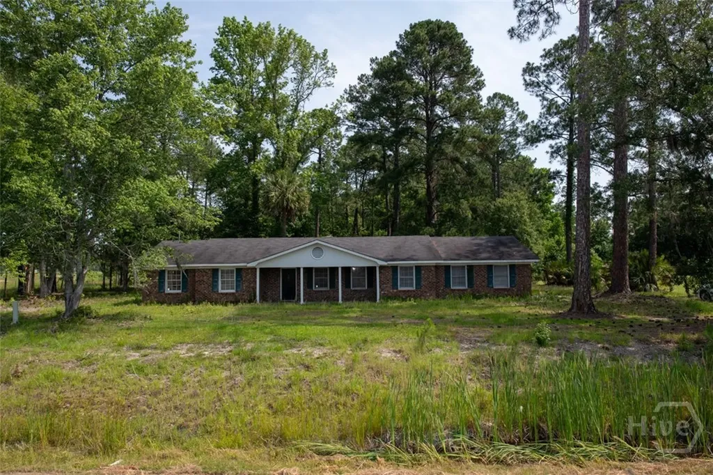 506 W Us 80 Highway Bloomingdale GA 31302