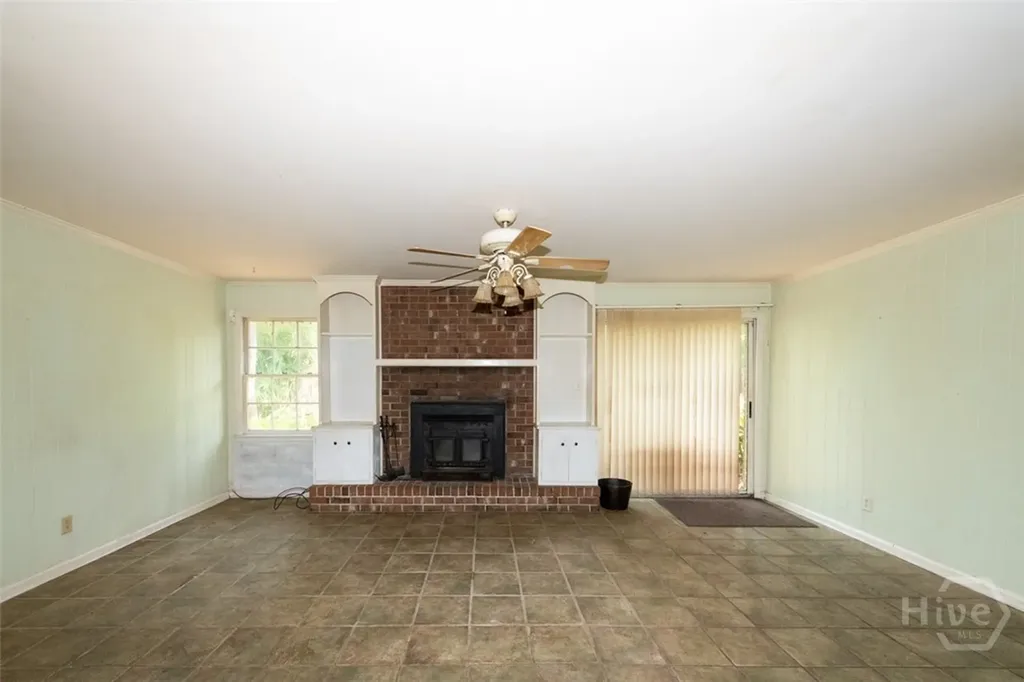 506 W Us 80 Highway Bloomingdale GA 31302