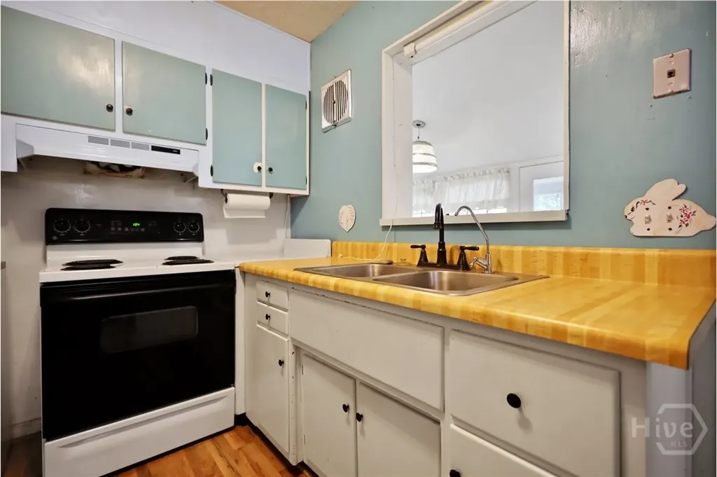 985 Seven Oaks Road Jesup GA 31546