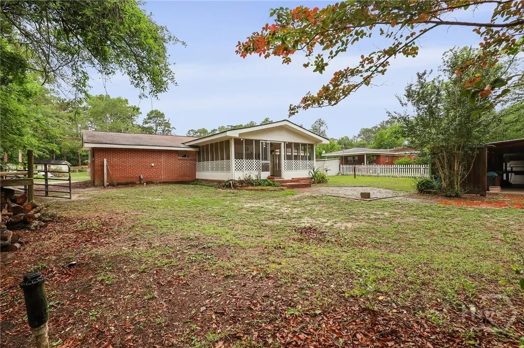 985 Seven Oaks Road Jesup GA 31546