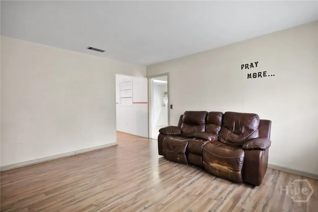 985 Seven Oaks Road Jesup GA 31546