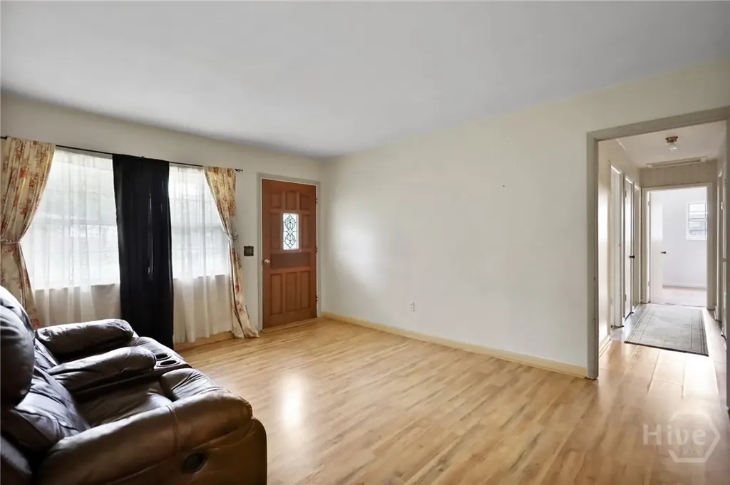 985 Seven Oaks Road Jesup GA 31546