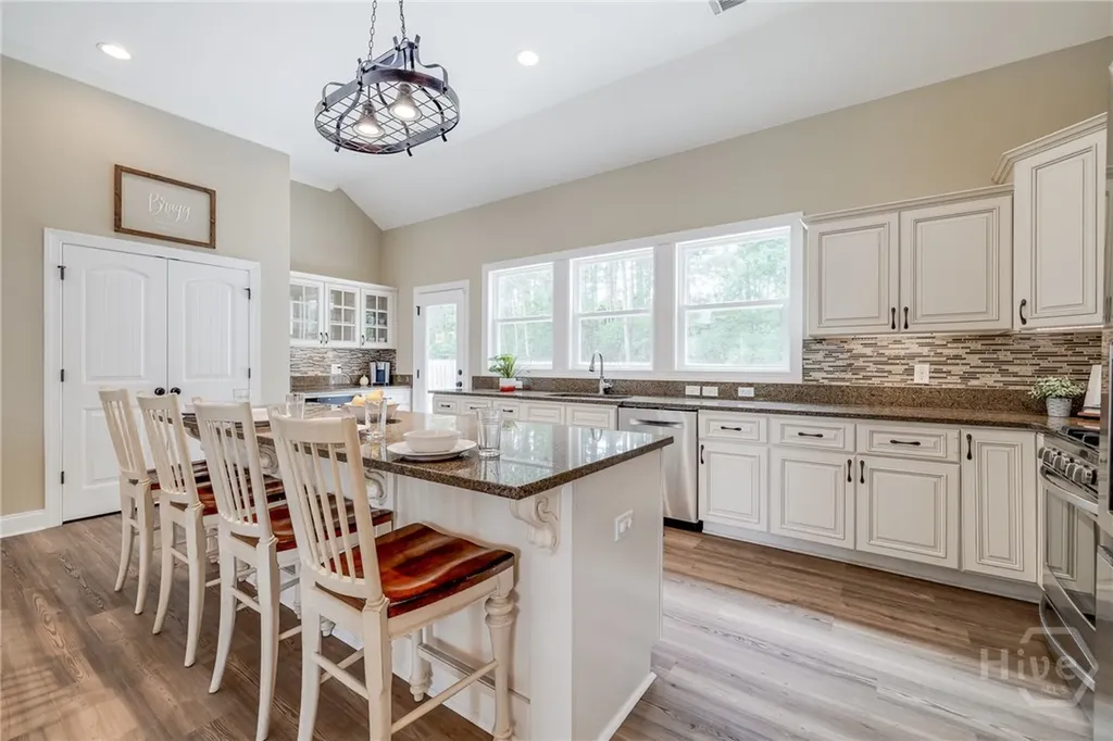 305 Windsor Road Guyton GA 31312