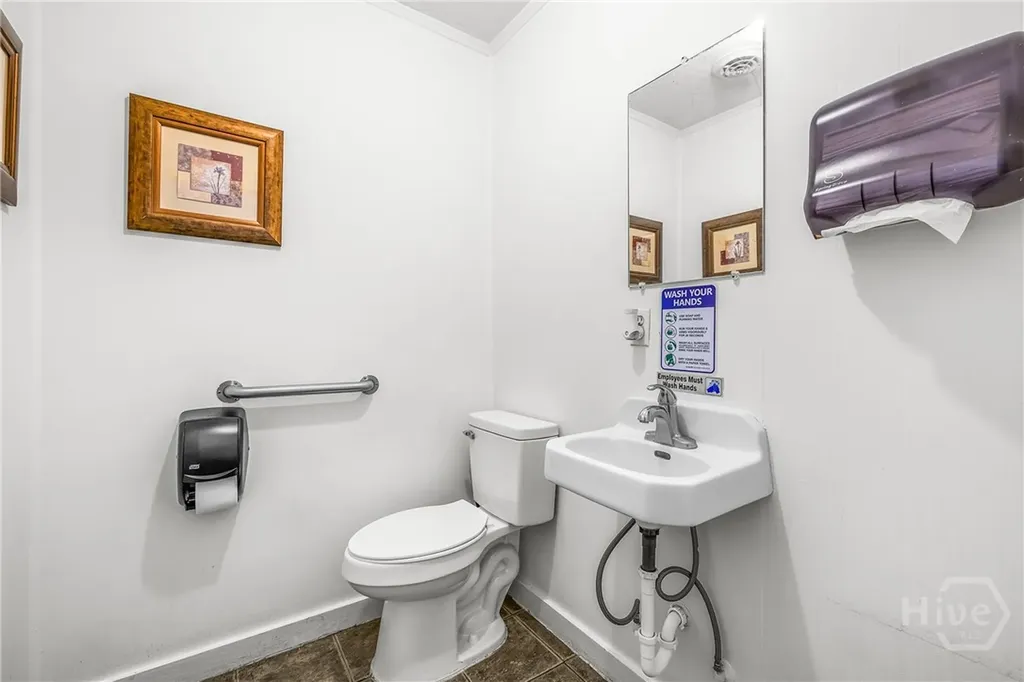 697 W Cherry Street Jesup GA 31545