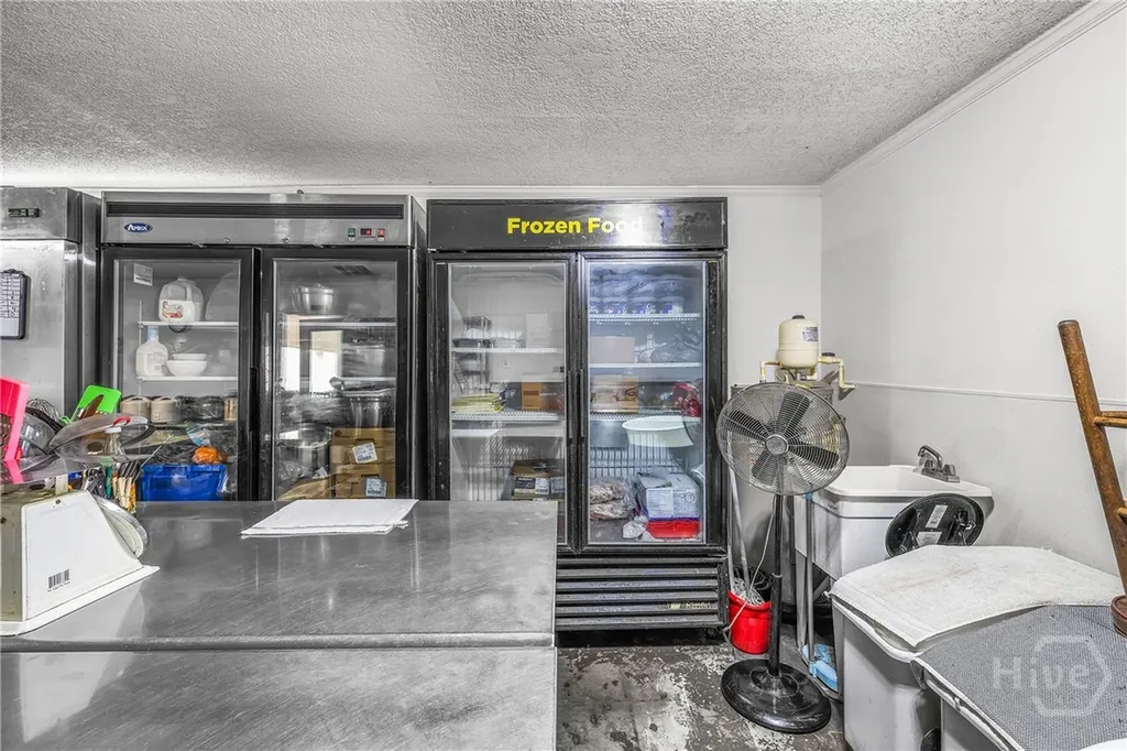 697 W Cherry Street Jesup GA 31545