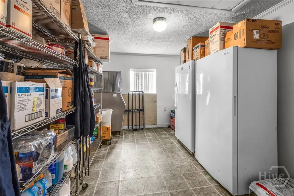 697 W Cherry Street Jesup GA 31545