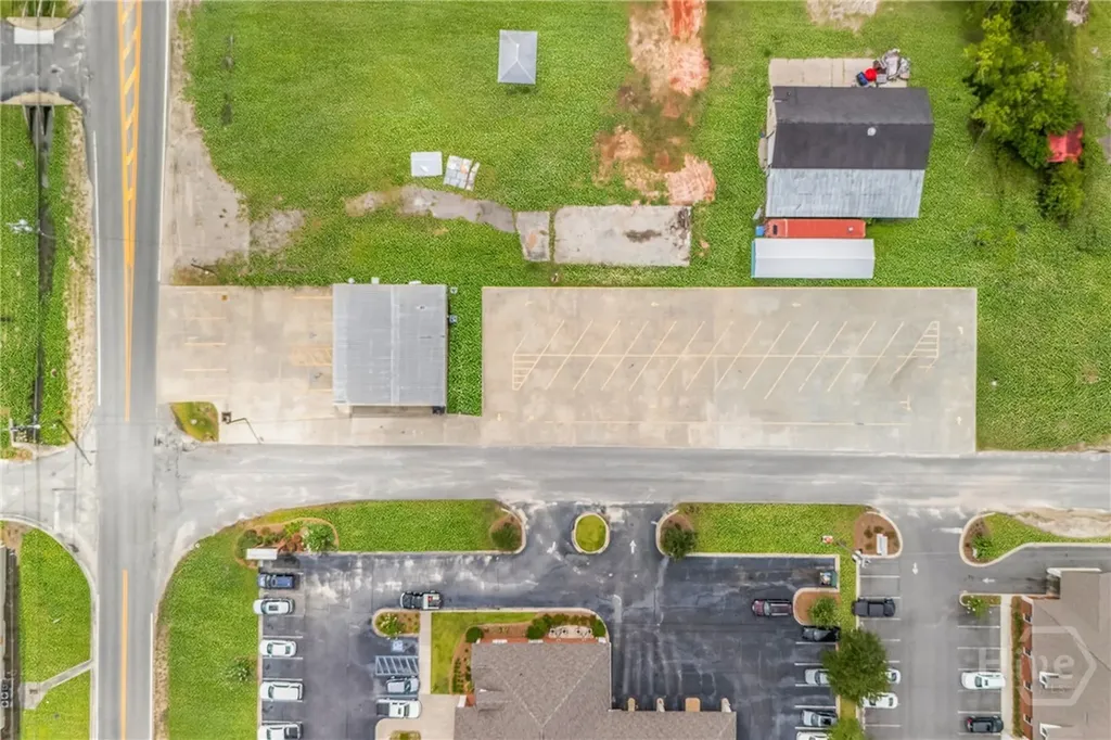 697 W Cherry Street Jesup GA 31545