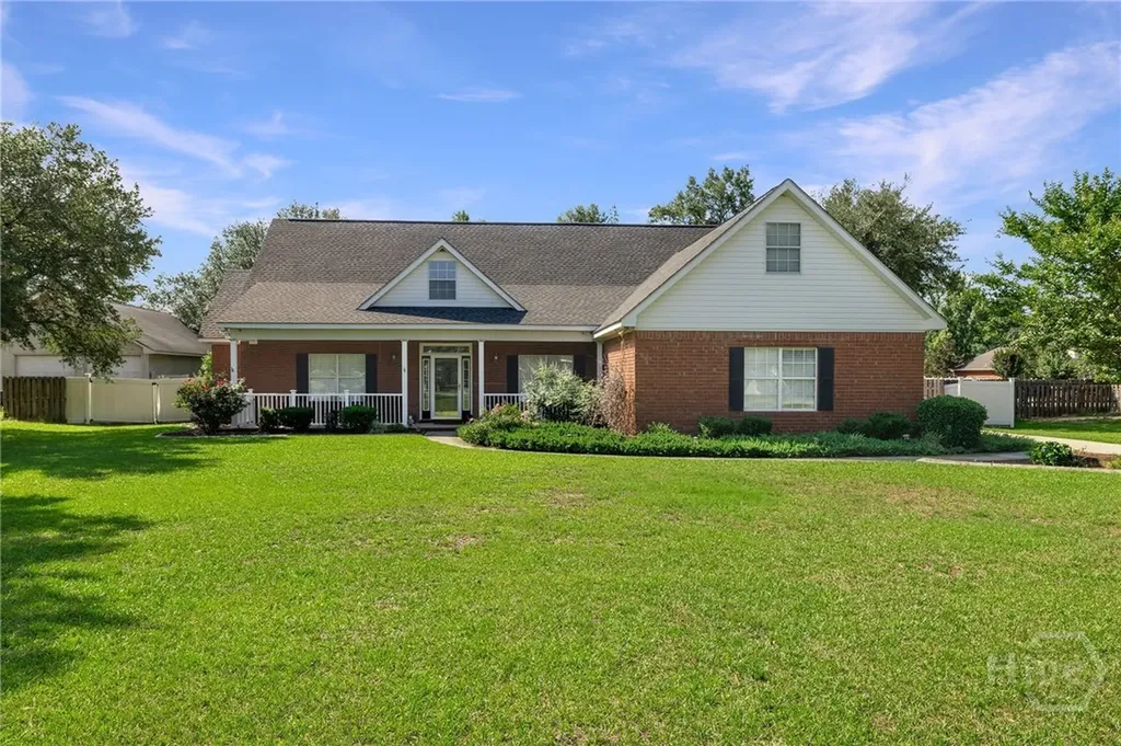 209 Saint James Walk Guyton GA 31312