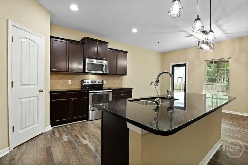 93 Veranda Trail Midway GA 31320