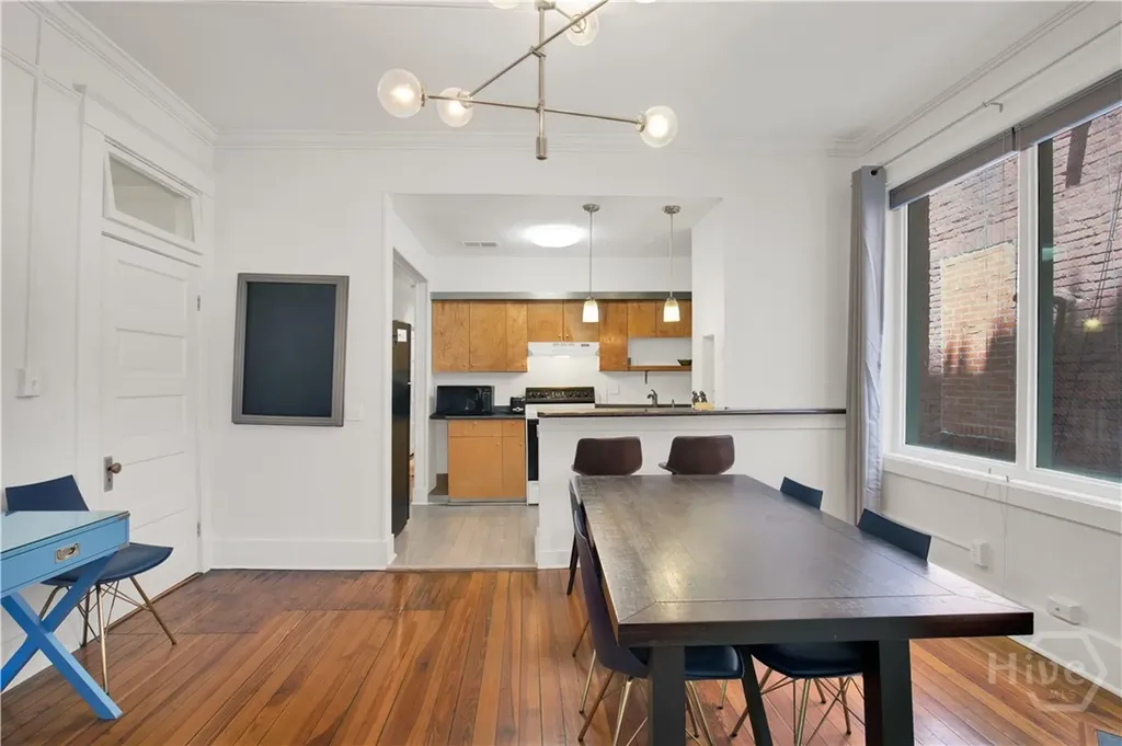 117 Lincoln Street Savannah GA 31401