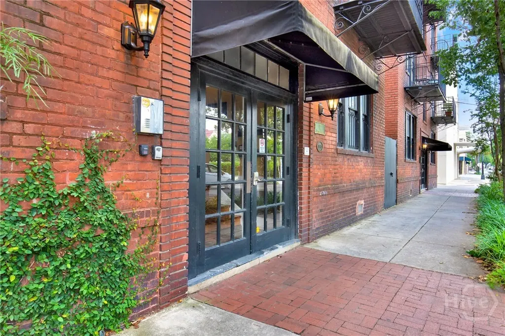 117 Lincoln Street Savannah GA 31401