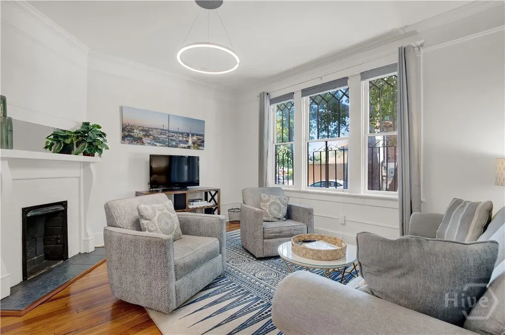117 Lincoln Street Savannah GA 31401