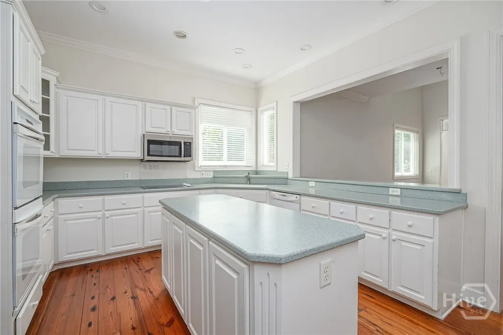 2 Franklin Creek Road S Savannah GA 31411