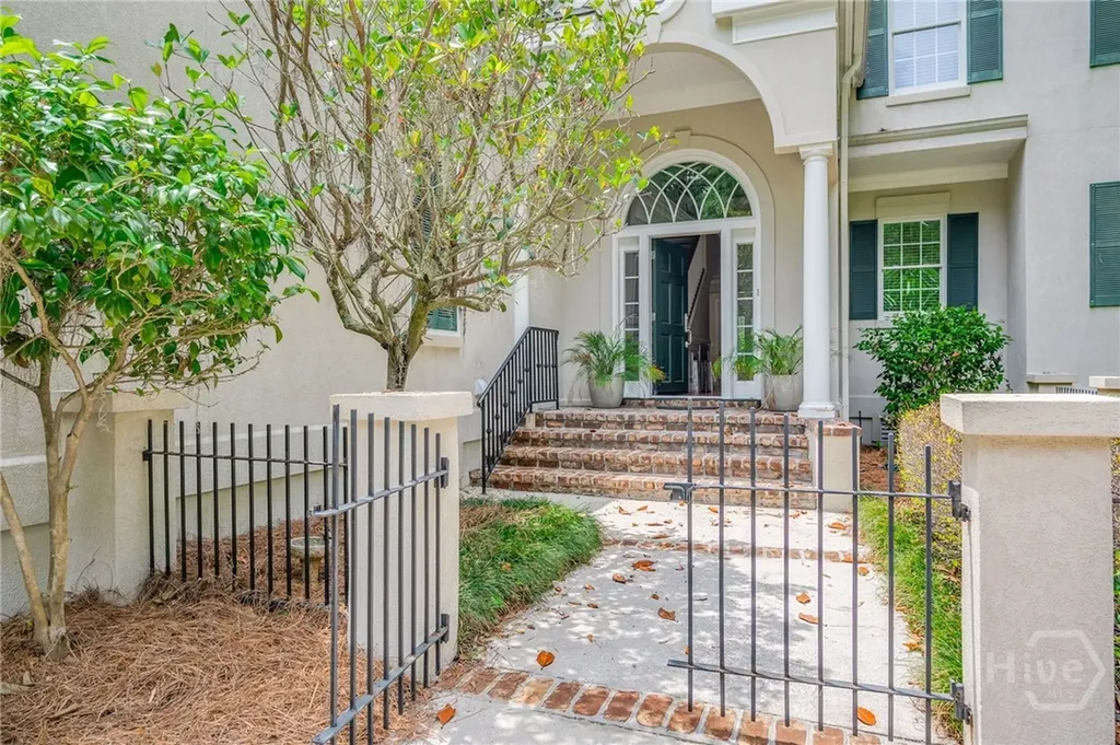 2 Franklin Creek Road S Savannah GA 31411