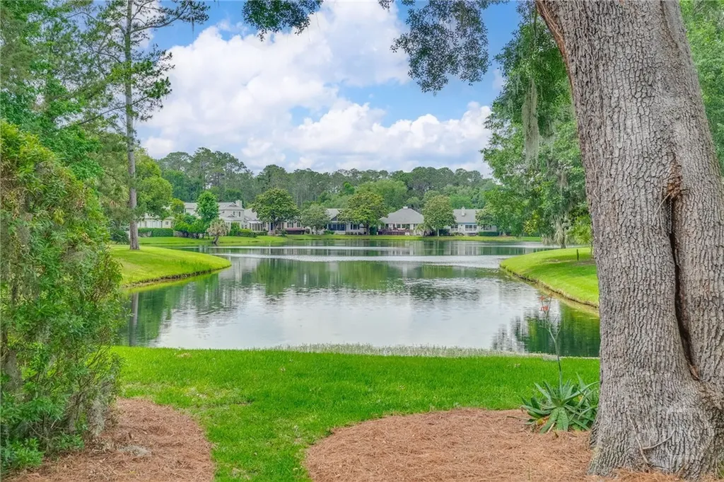 2 Franklin Creek Road S Savannah GA 31411