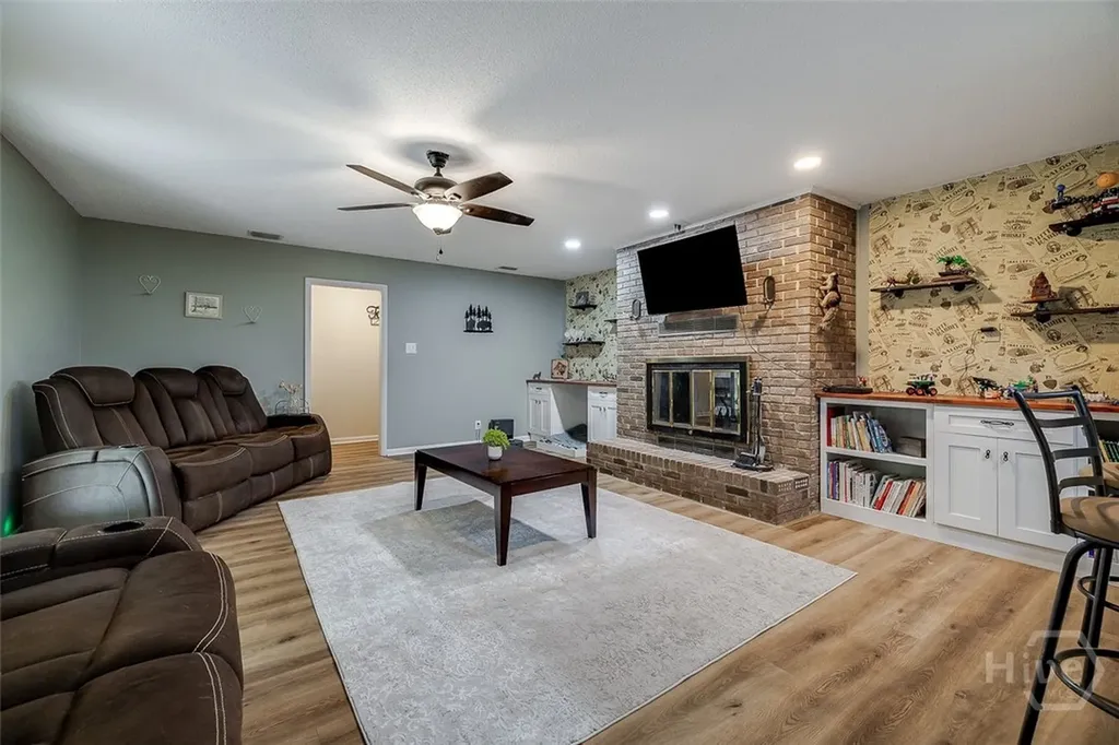 537 Long Road Hinesville GA 31313