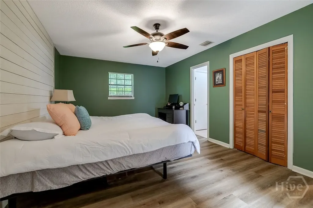 537 Long Road Hinesville GA 31313