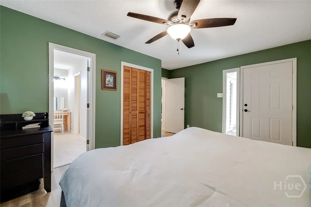 537 Long Road Hinesville GA 31313