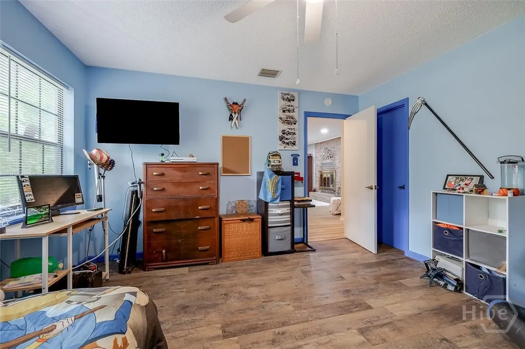 537 Long Road Hinesville GA 31313