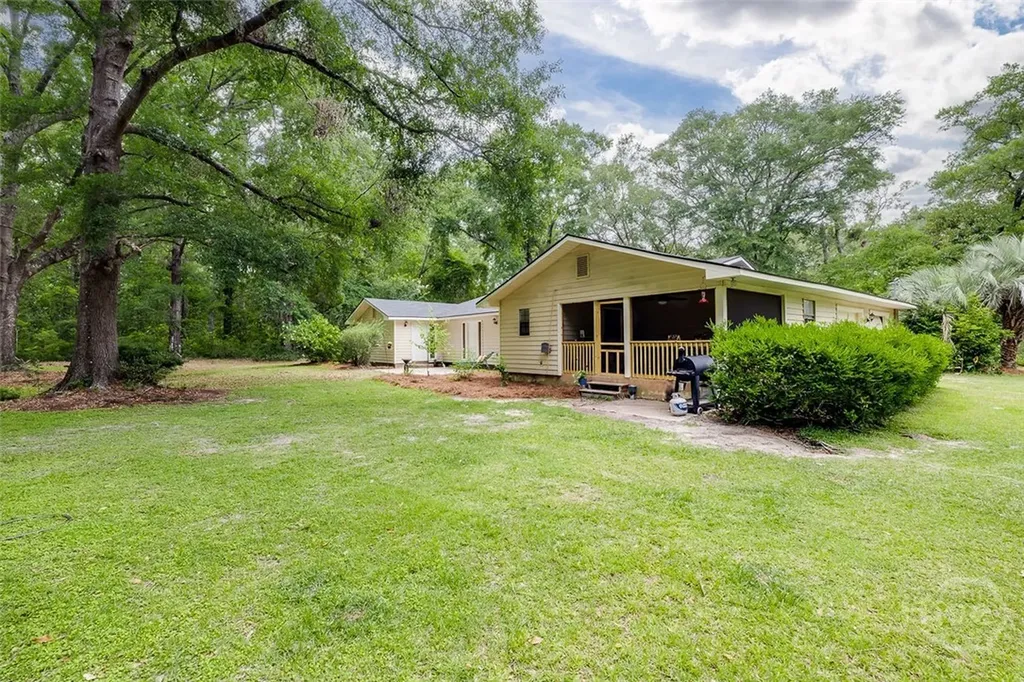 537 Long Road Hinesville GA 31313