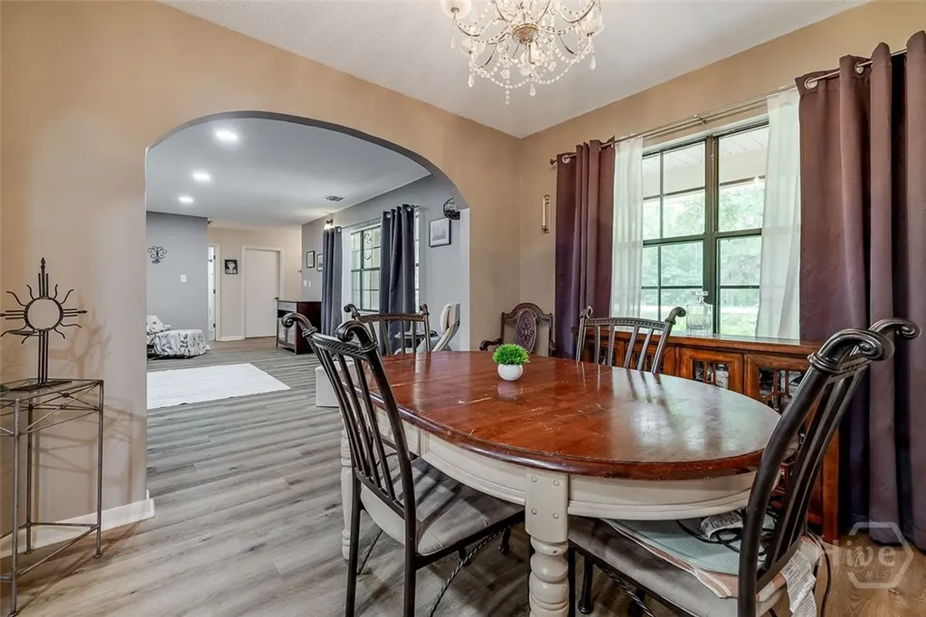 537 Long Road Hinesville GA 31313