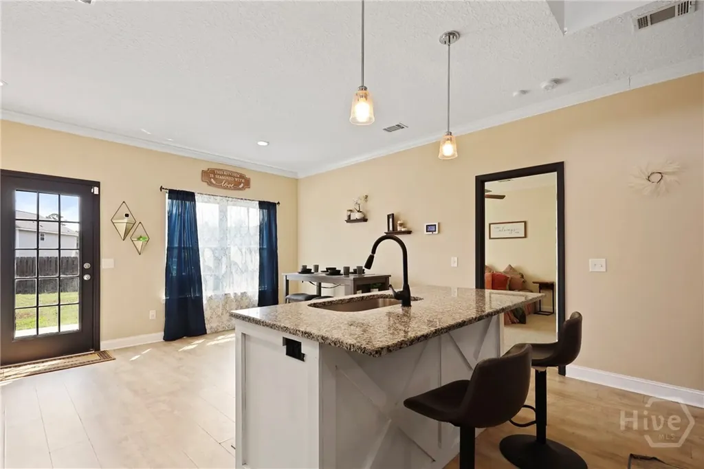 806 Fairview Circle Hinesville GA 31313