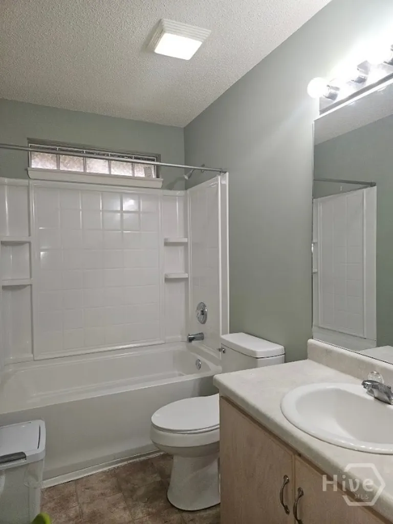 182 Gloucester Drive Midway GA 31320