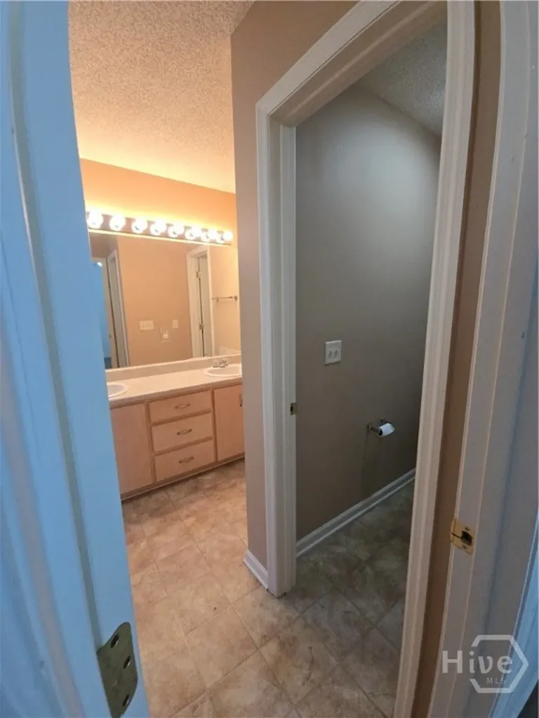 182 Gloucester Drive Midway GA 31320