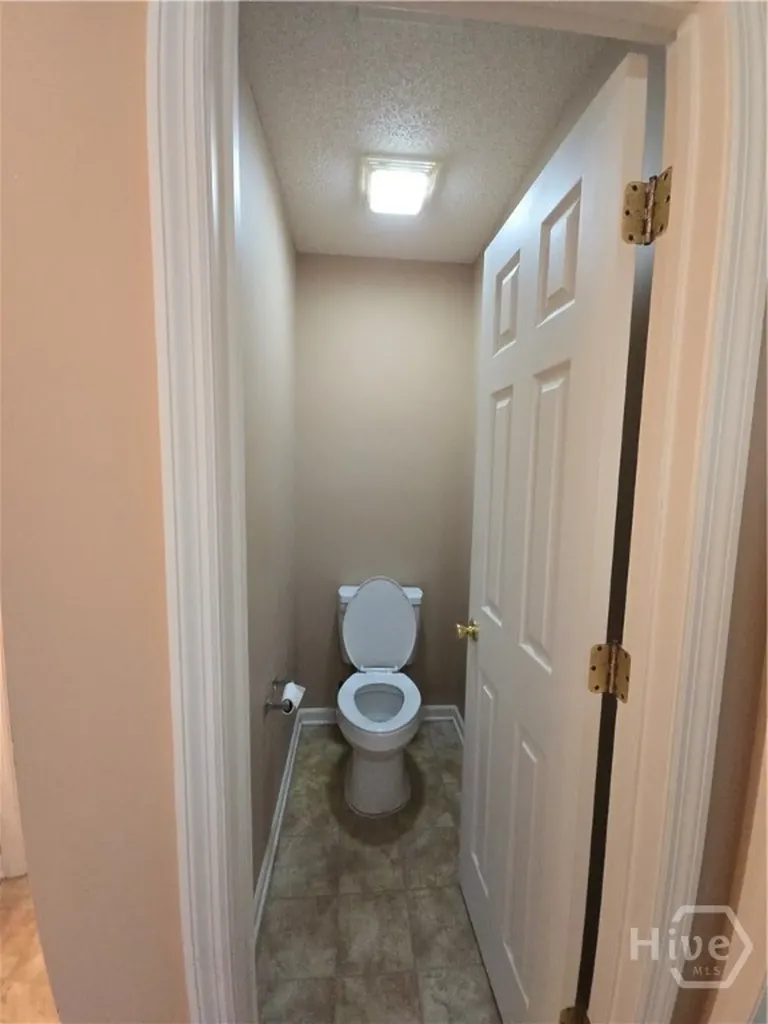182 Gloucester Drive Midway GA 31320