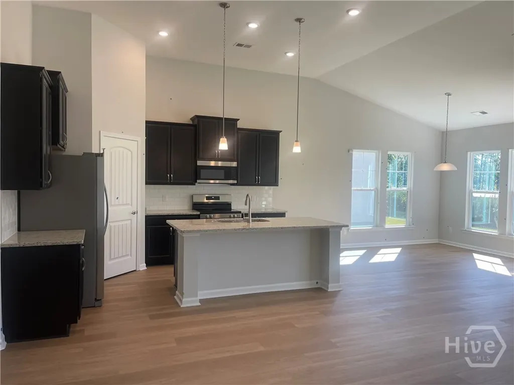 37 Blues Drive Pooler GA 31322