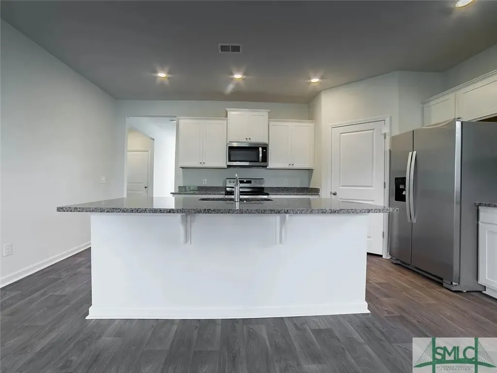 365 Hogan Drive Richmond Hill GA 31324