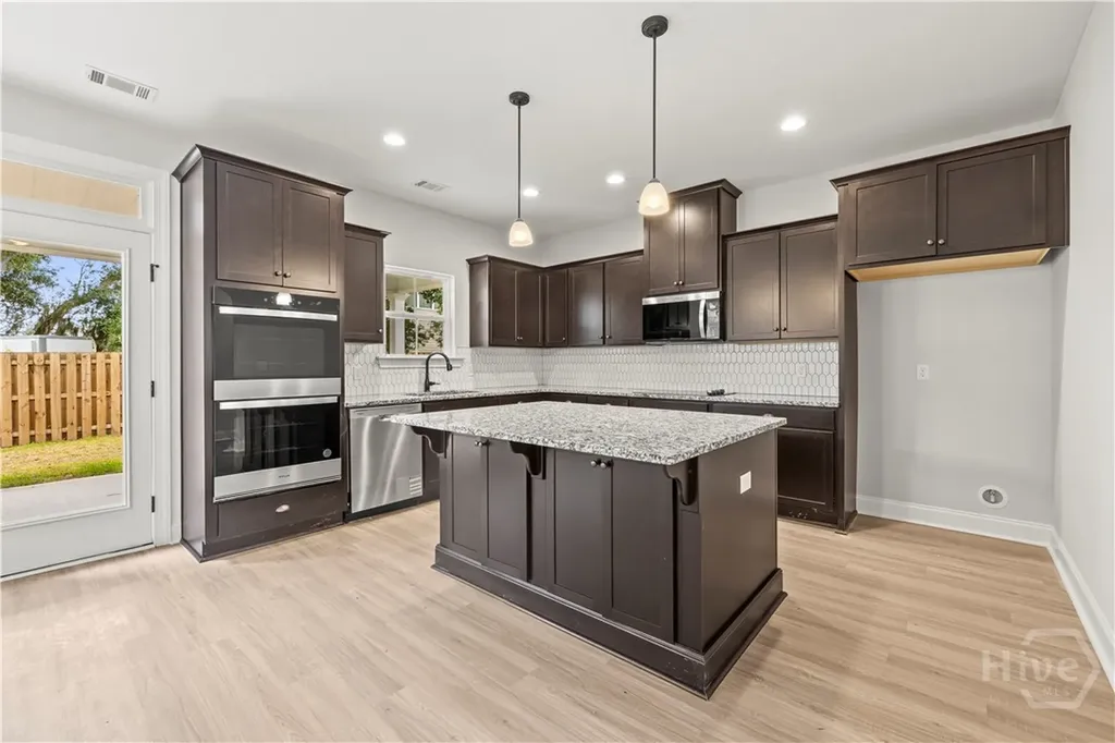 27 Oakmont Drive Guyton GA 31312